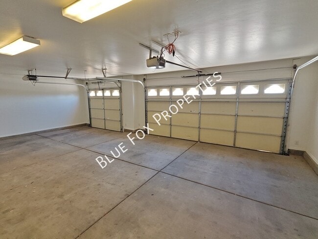 Building Photo - 7063 W Autumn Dew Ct