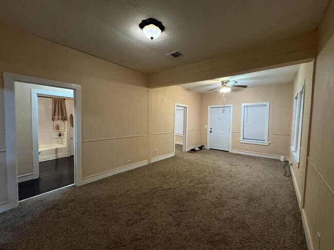 Foto del edificio - Cute and private....