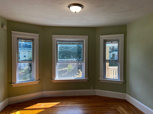 Building Photo - Broadway Street Haverhill Residences