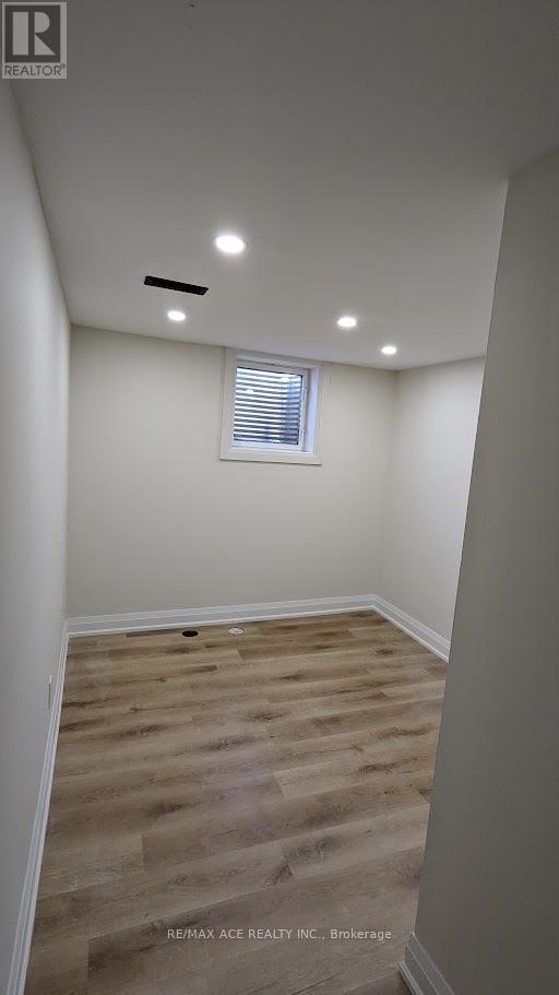 Building Photo - 40 Jacwin Dr