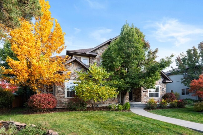 Building Photo - 8201 E 6th Ave