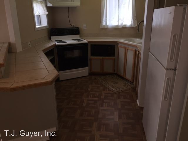 Foto del edificio - 3 br, 1 bath House - 580 NE Adams Ave.