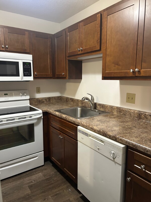 Foto principal - 1402 W Jefferson St