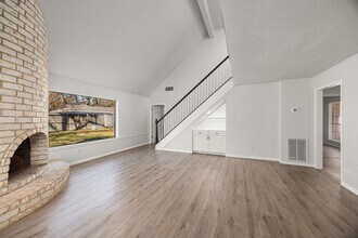 Building Photo - 2907 Boulder Creek Dr