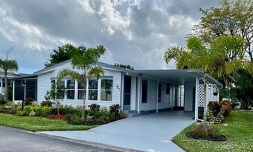 Building Photo - 927 Sun Acres Ln