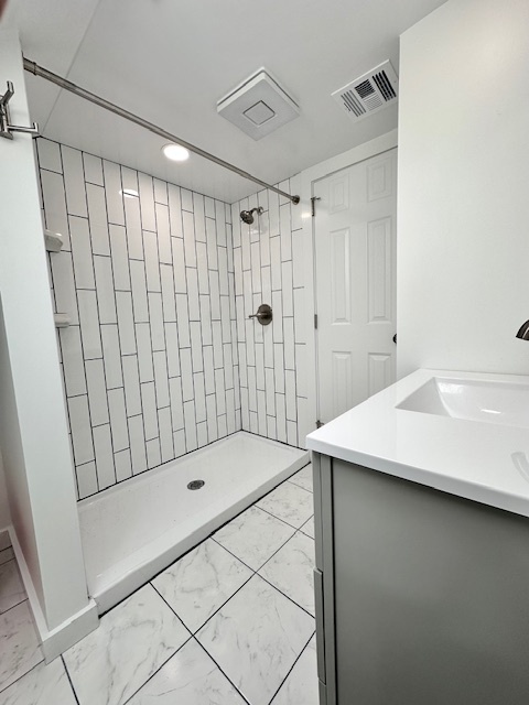 Building Photo - 76 S Whittlesey Ave