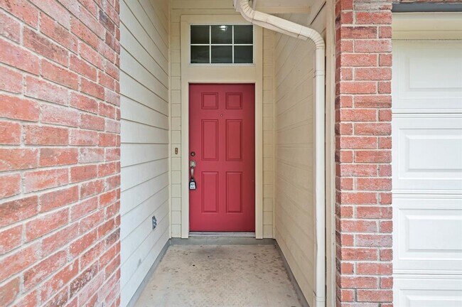 Building Photo - 312 Olmos Dr