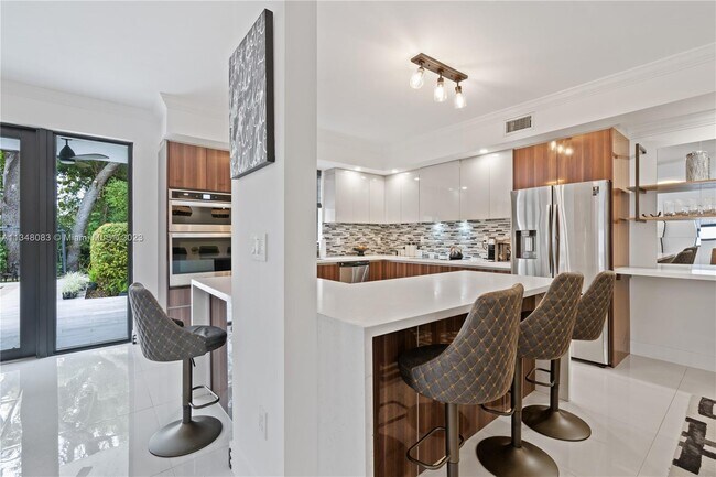 Building Photo - 3010 Elizabeth St