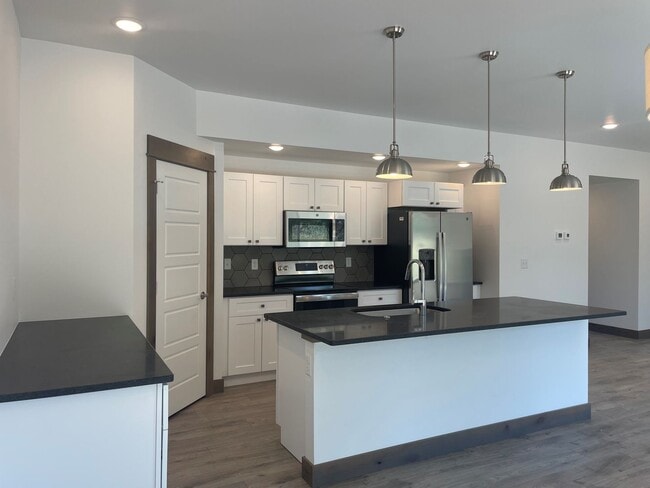 Building Photo - 131 Whiskey Way