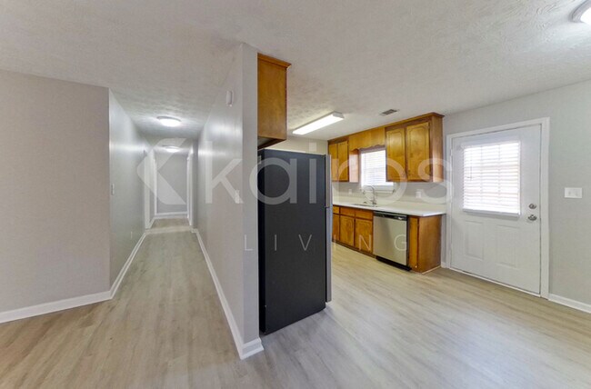 Foto del edificio - 185 Deer Pkwy
