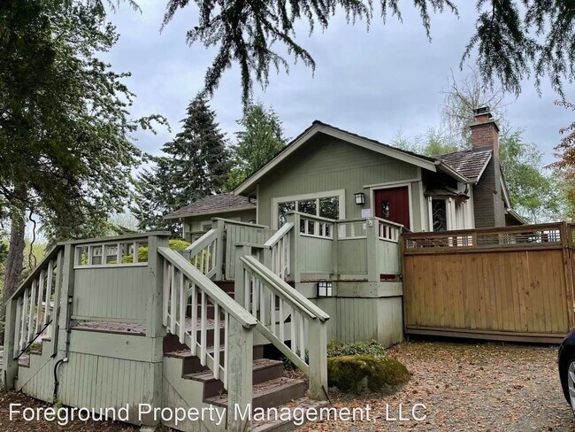 Foto del edificio - 5 br, 2.5 bath House - 7863 NE 10th St
