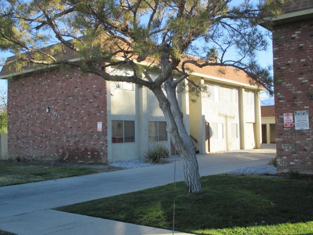 432 N. Buena Vista, 2 House for Rent in Hemet, CA