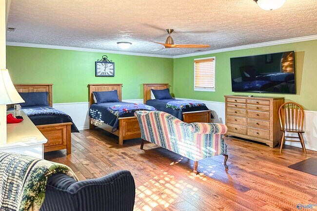 Foto del edificio - 206 Winslow Dr