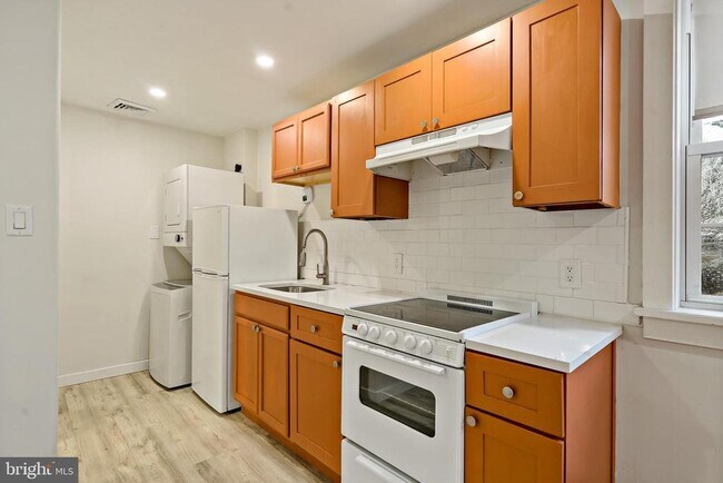 Foto del edificio - 2849 S 11th St