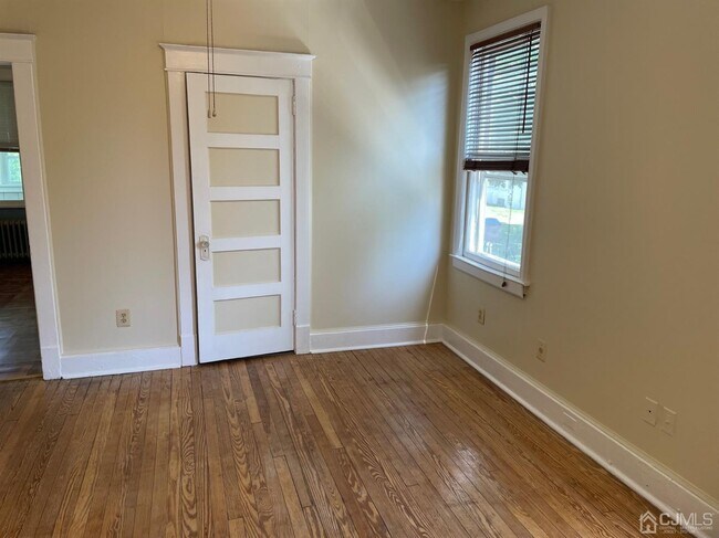 Foto del edificio - 111 S 8th Ave