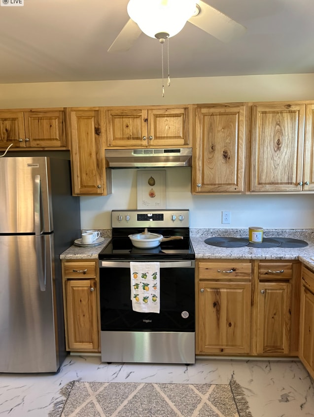 Kitchen - 91 Faith St