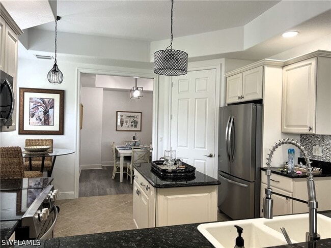 Foto del edificio - 10541 Marino Pointe Drive