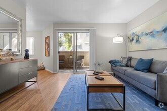 Building Photo - Manchester Court