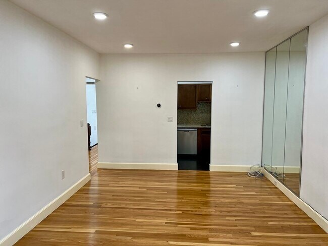 Foto del edificio - 12 Yarmouth St