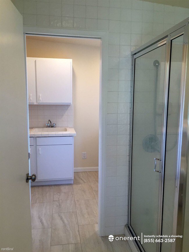 Foto del edificio - 4 br, 2.5 bath House - 8445 NE 9th St