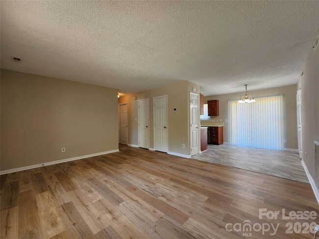 Building Photo - 6227 Mayridge Dr