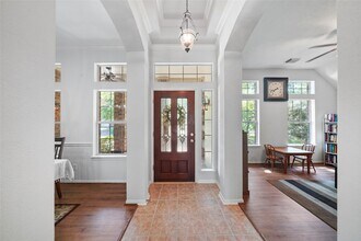 Building Photo - 158 N Whistlers Bend Cir