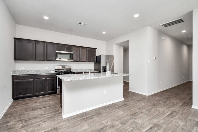 Building Photo - 14222 W Rim Ln