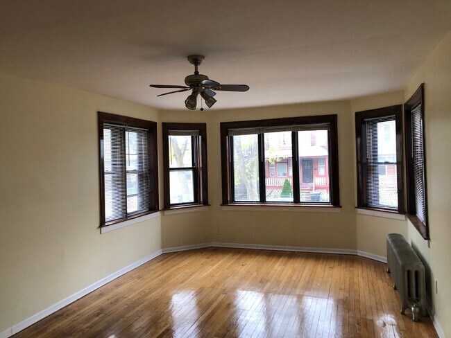 Foto del edificio - 7655 S Coles Ave