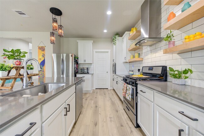 Building Photo - 12539 Colchester Creek Ct