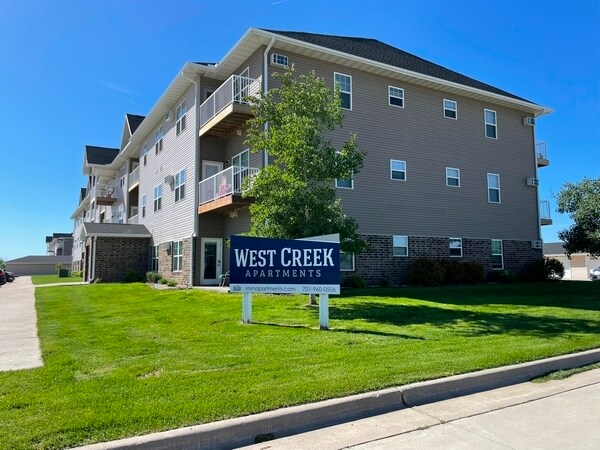 Building Photo - West Creek Crossing Apartments