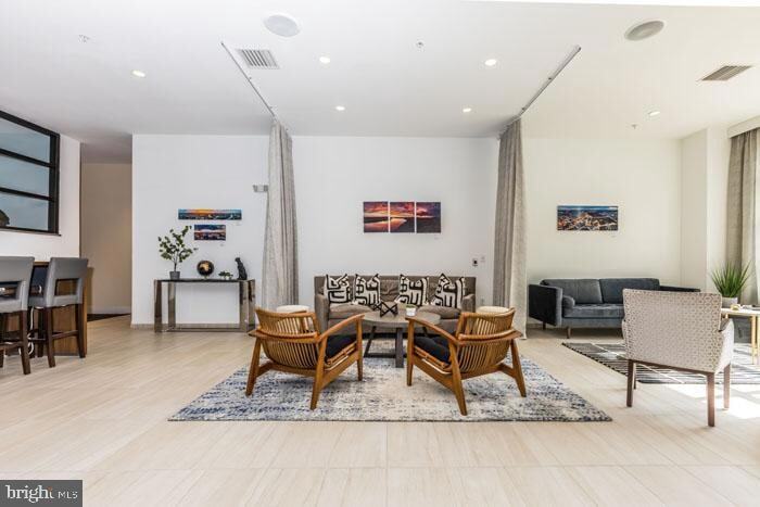 Foto principal - 131 Bridge St