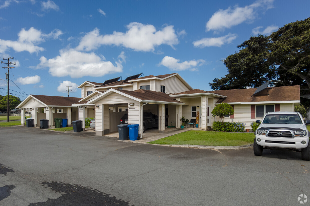 Foto del edificio - Pearl City Peninsula