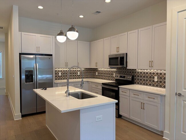 Foto del edificio - 231 Ribbon Ln