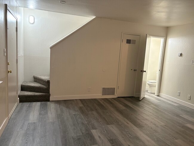 Foto del edificio - 2161 Patton Dr