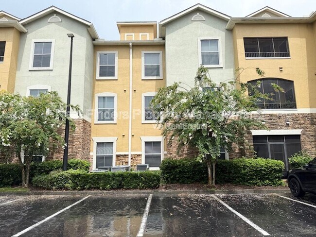Foto del edificio - 8539 Gate Pkwy W