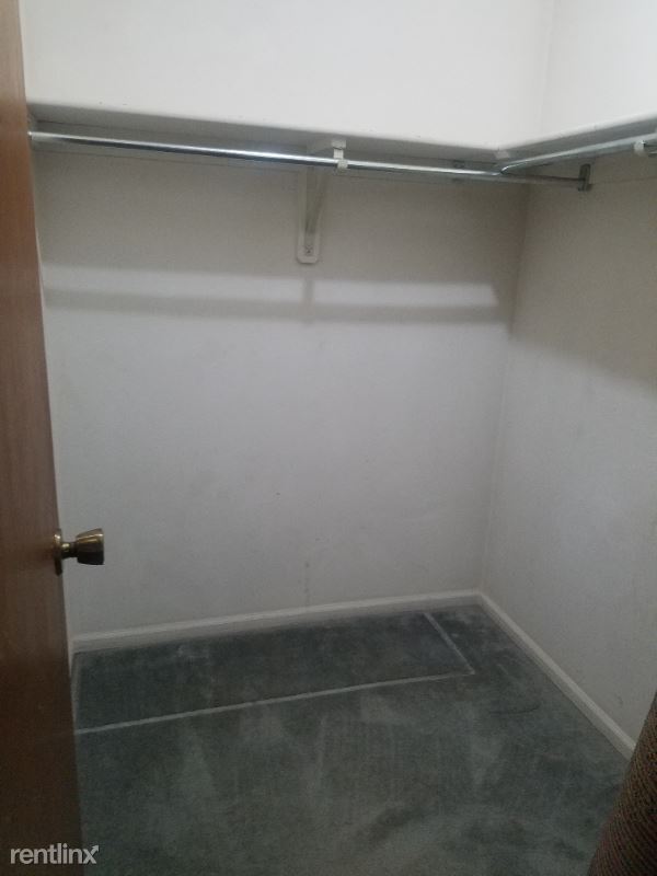 Foto del edificio - 3 br, 2 bath House - 701 Colony Ct