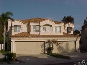 Building Photo - 1374 Serena Cir