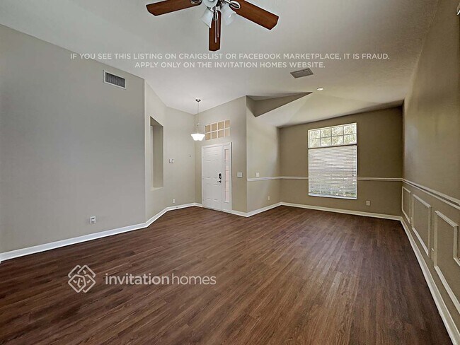 Foto del edificio - 5211 Clover Mist Dr