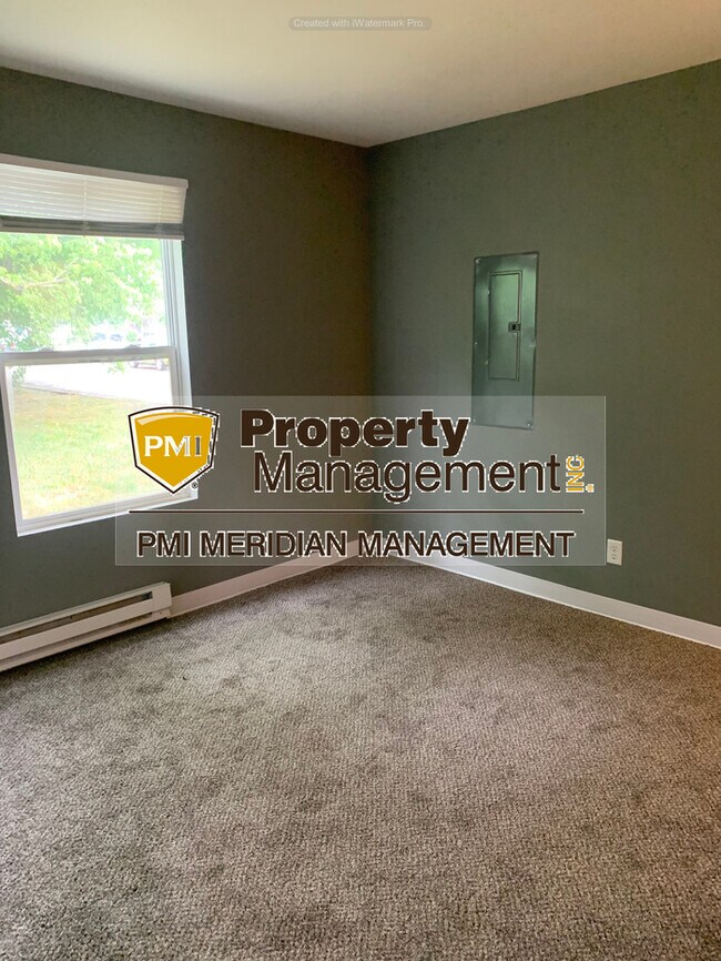 Foto del edificio - 3 Bed 2 Bath Home!