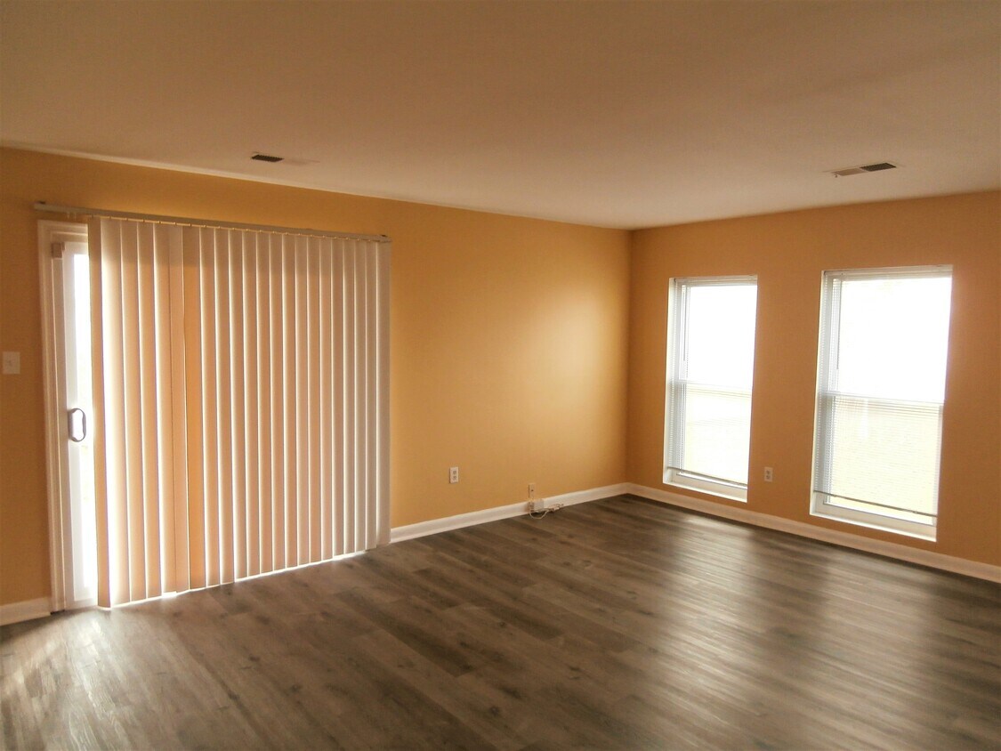 11321 Laurelwalk Dr Unit B168, Laurel, MD 20708 Condo for Rent in