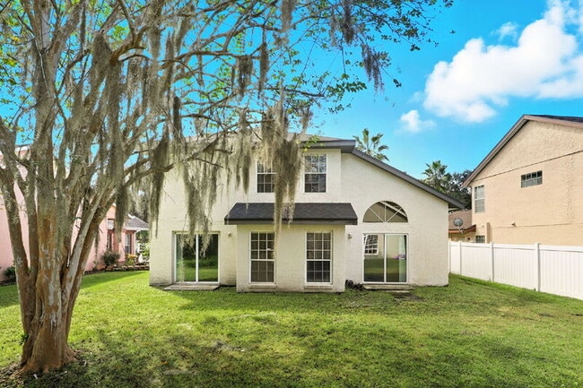 Foto del edificio - 10669 Satinwood Cir