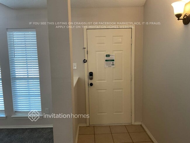 Building Photo - 3717 Tulip Tree Dr