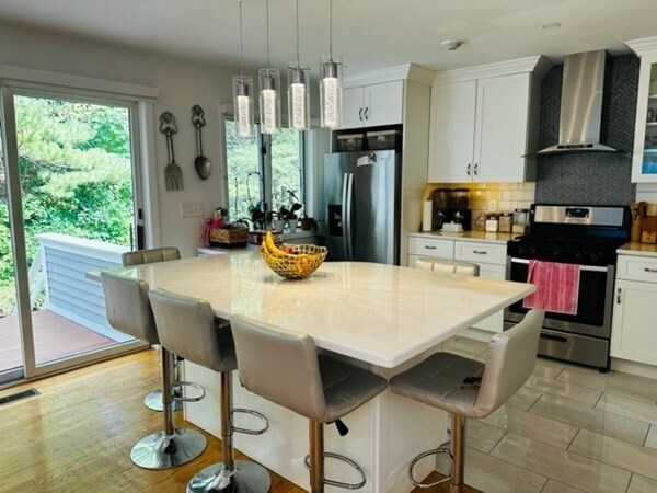Foto del edificio - 802 Pine Brook Dr
