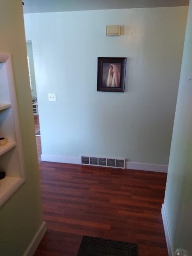 Building Photo - 55 College Way