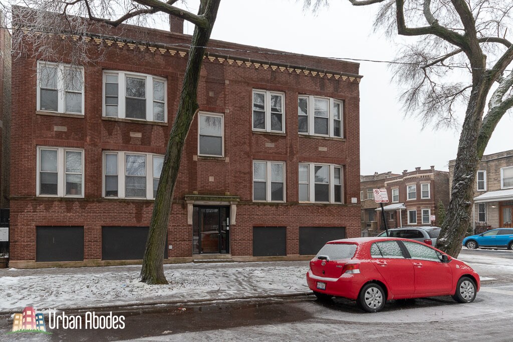 Foto principal - 2457 W Rice St