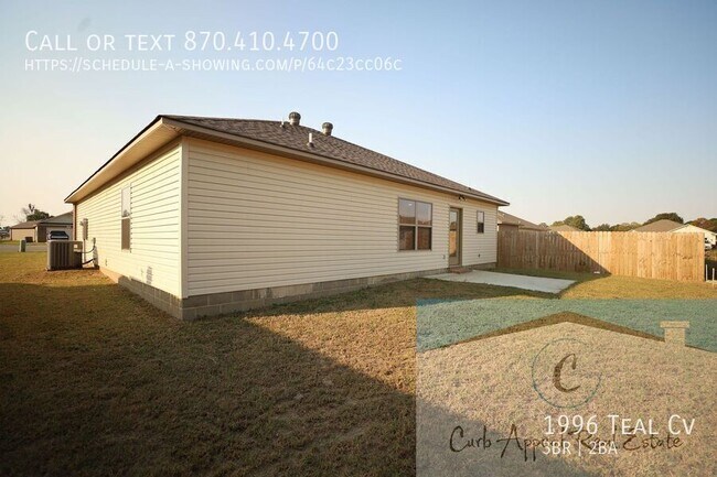Building Photo - Move in special $900!! Beautiful new const...