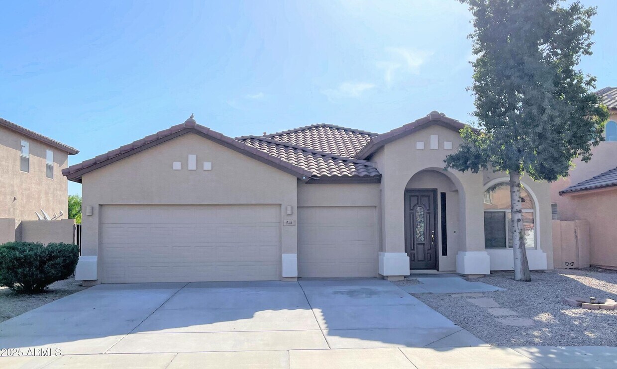 Primary Photo - 541 N Scott Dr