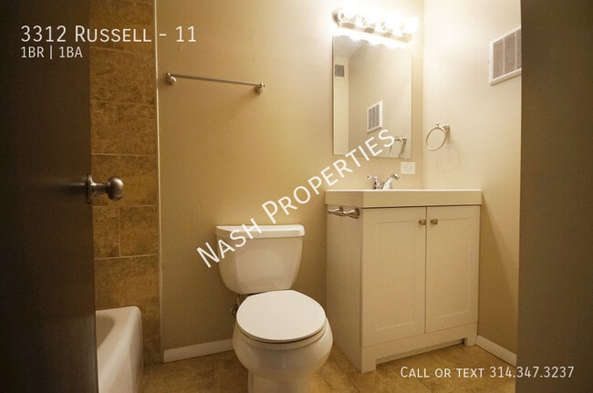 Building Photo - 3312 Russell-11