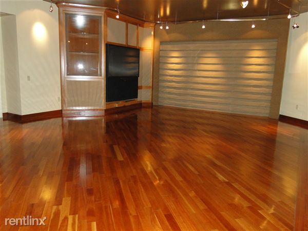 Foto del edificio - 2857 Paradise Rd