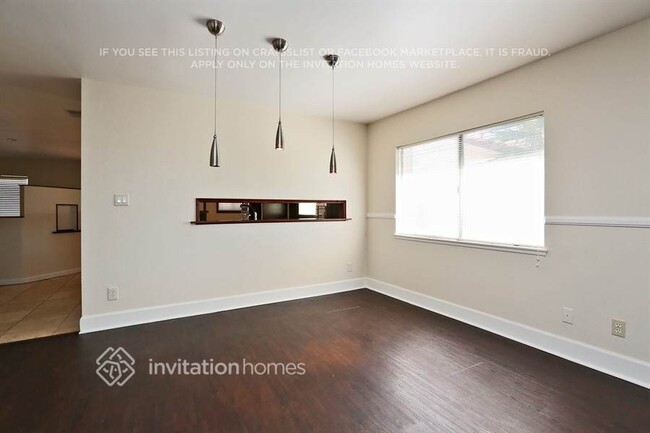 Building Photo - 1752 Willowbrook Ln
